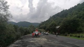 Scene șocante cu un băiețel ars pe corp dintr-o joacă