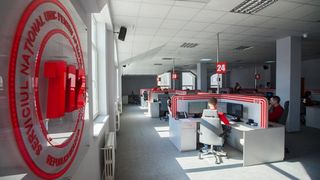 Iulian a sunat de 1.500 de ori la 112. Ce le spunea operatorilor. Peste 300.000 de apeluri false în primele șase luni