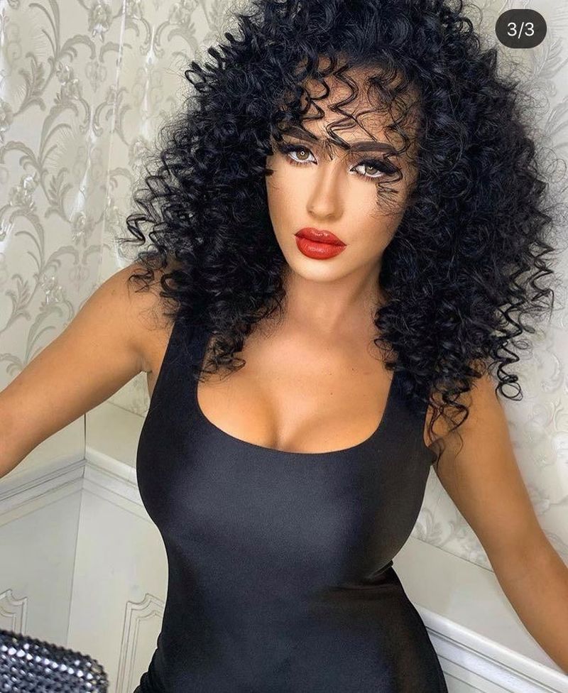 imagini fierbinți cu ella de la puterea dragostei