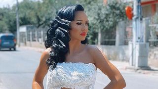 ella de la puterea dragostei