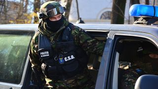 Împușcături la granița României. Două persoane au fost rănite