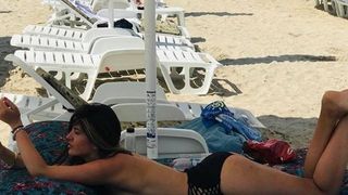 Imagini fierbinți cu Mona de la „Puterea Dragostei” la plajă. Cum a fost surprinsă concurenta