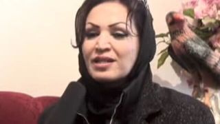 O îndrăgită actriță a fost împușcată pe stradă. A fost transportată în stare gravă la spital