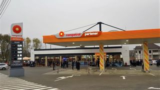 Ce salariu are un casier la benzinăriile Rompetrol