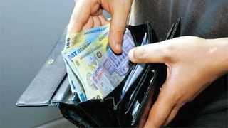 Când vor fi livrate, de fapt, pensiile în septembrie? Anunțul oficial