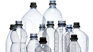 Garanție pentru PET-uri. C&acirc;ți bani vei primi &icirc;napoi dacă returnezi recipientele &icirc;n magazin