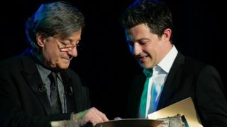 Judecătorii au dat primul verdict în procesul pe care Ion Caramitru i l-a intentat colegului Mihai Călin! Directorul Teatrului Național a fost acuzat de manevre financiare EXCLUSIV