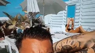 Unde își petrece vacanța Andy Adetu de la „Puterea Dragostei”. Imagini de senzație cu fostul concurent al emisiunii