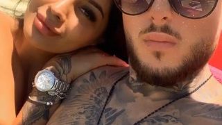 Imagini de senzație cu Simina și Alex Zănoagă de la „Puterea Dragostei” la plajă