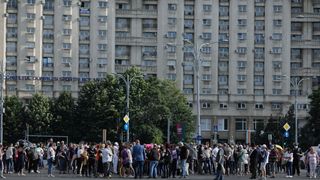 Protest în Piața Victoriei atăzi, 6 septembrie. Se cere demisia ministrului Educației, Monica Anisie