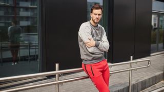 Ce trebuie să știi &icirc;nainte de a cumpăra un hanorac pentru bărbați