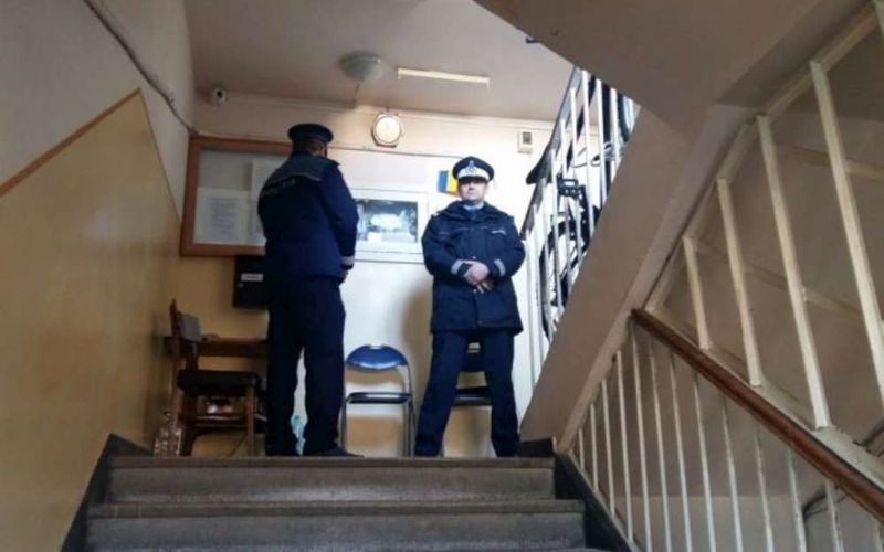 Ore de liniște în 2021 la bloc.