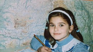 Cum arăta Theo Rose în prima ei zi de școală. Acum mai bine de 10 ani