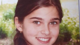 Cum arăta Theo Rose în prima ei zi de școală. Acum mai bine de 10 ani