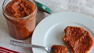 Rețeta perfectă pentru zacuscă. Secretul gospodinelor pricepute