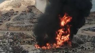 Incendiu &icirc;n portul din Beirut