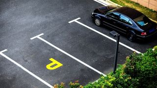 bataie-pentru-un-loc-de-parcare