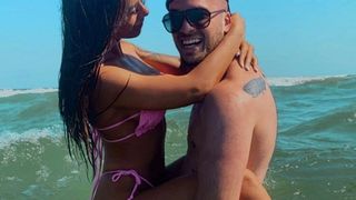 Livian de la „Puterea Dragostei” ipostază neașteptată alături de noua iubită. Avem imaginile fierbinți