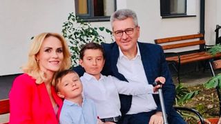 Gabriela Firea cu fiii la școală