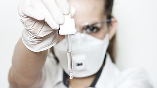 Voluntarii s-au retras din studiul clinic pentru vaccinul destinat Covid-19