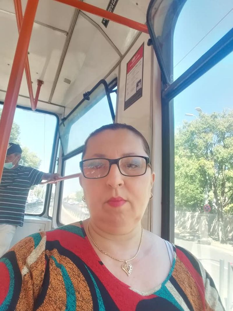 luminița boboc fără mască