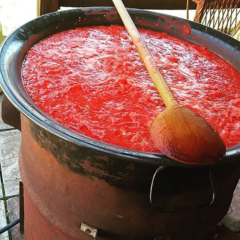 bebeluș bulion fierbinte