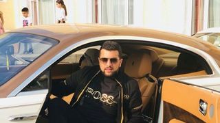 Tzancă Uraganu stă pe un munte de bani! Manelistul și-a comandat, de la un salon auto din Austria, un Rolls Royce pe care a dat aproape 350.000 de euro! FOTO