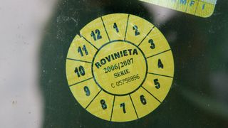 Verificare rovinietă. Cum verifici valabilitatea rovinietei online