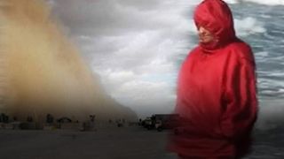 VIDEO - Vânt și frig. Furtună de nisip pe litoral