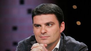 Am aflat salariul fabulos pe care-l primește Radu Tudor de la Antena 3! Soția Irina, angajată în ministerul de externe, a dezvăluit totul EXCLUSIV