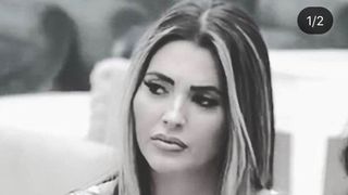 Mona de la „Puterea Dragostei” l-a dat uitării pe George. Pe cine ține acum bruneta de mână