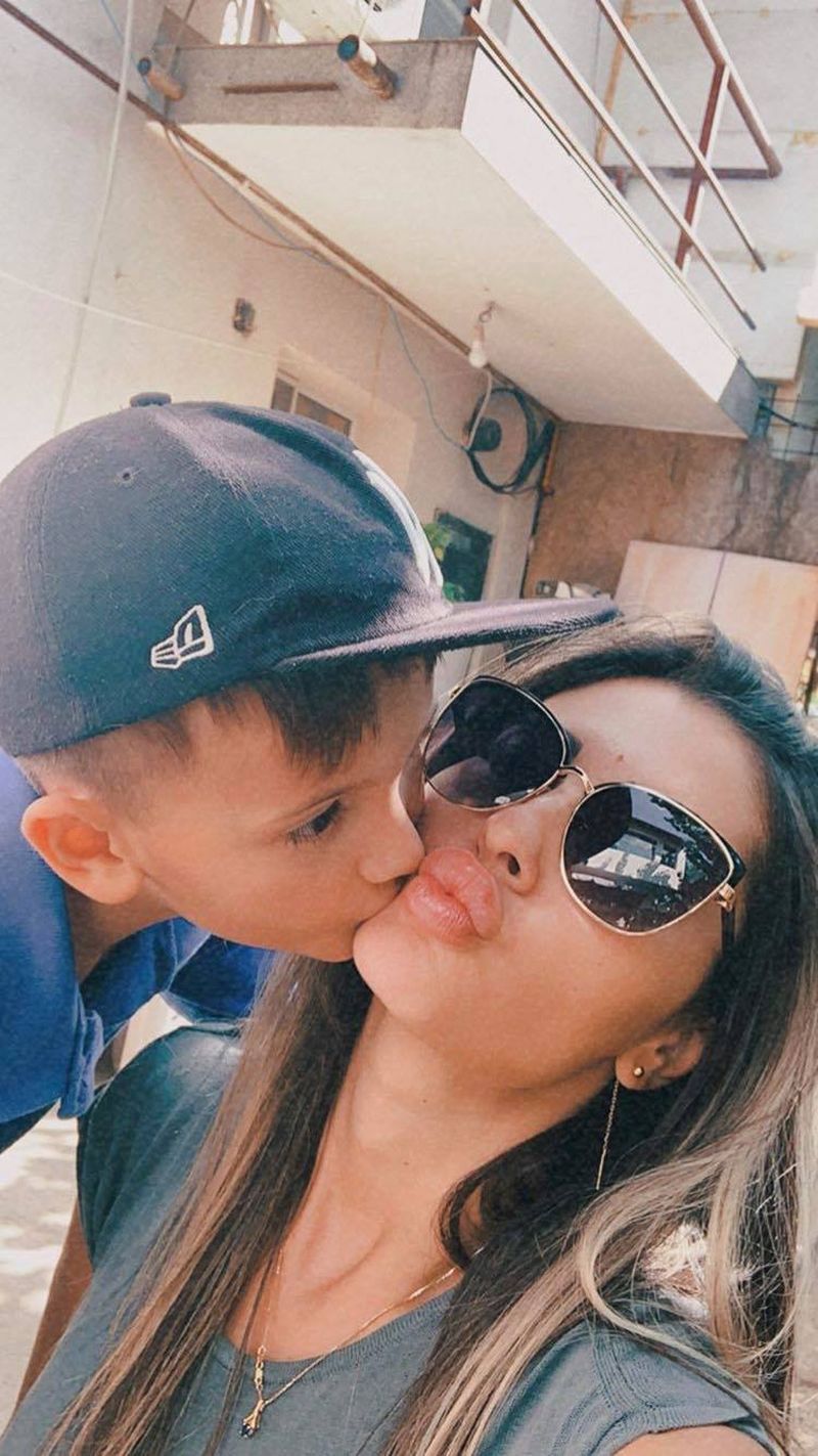 mona de la puterea dragostei și noul iubit