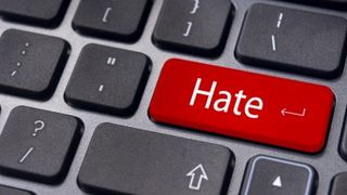 VIDEO - Ura pe internet. Ruxy Opulenta: Țipau la mine pe stradă