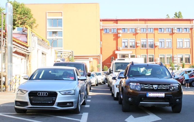 Mașini schimbare proprietar