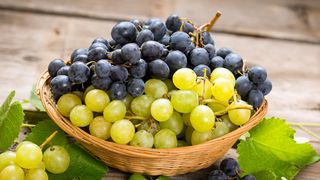 VIDEO - Strugurii, elixir al tinereții. Sunt plini de vitamine