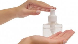 VIDEO - Laborator modern la Galați. Dezinfectanți oferiți gratis