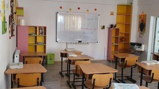 școli &icirc;nchise după alegeri