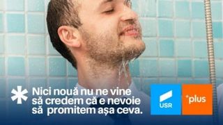 Cele mai stranii afișe din campania electorală! Unii au lipit stickere pe coșurile de gunoi, iar alții au anunțat că vor candida pentru a se îmbogăți! FOTO