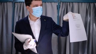 VIDEO - Nicușor Dan, victorie la Capitală. Alegeri locale cu schimbări