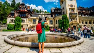 VIDEO - Fără turiști străini. Sute de milioane de euro pierdute