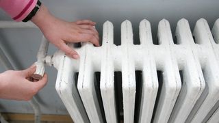 Vor avea bucureștenii căldură și apă caldă iarna aceasta? Nicușor Dan: Sistemul de termoficare din Bucureşti e într-o situaţie foarte dificilă