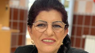 Femeia care i-a dăruit 5 copii lui Nicolae Guță visează la o vacanță în Israel! Mariana are grijă de familia manelistului din Petroșani FOTO