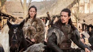 Care sunt cele mai bune seriale istorice pe care să le urmărești cu sufletul la gură