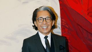 Un cunoscut creator de modă, ucis de COVID-19