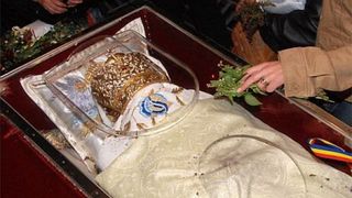 Se mai ține sau nu pelerinajul de Sfânta Parascheva, de la Iași?