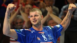 Fosta iubită a regretatului Marian Cozma a intrat &icirc;n politică! Claudia a candidat la funcția de consilier local din partea PNL EXCLUSIV