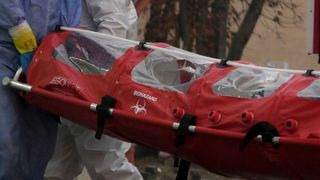 De ce mor atât de mulți români de coronavirus. Care e situația în țările vecine