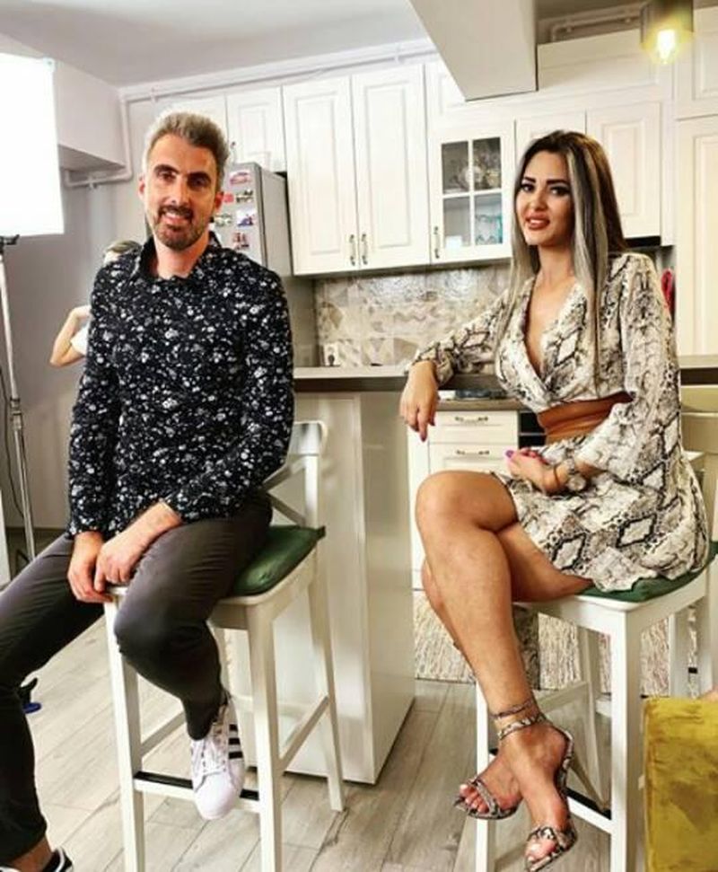 ocupație mona de la puterea dragostei