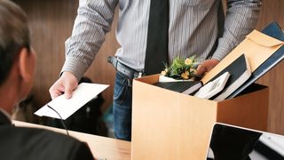 Model de cerere de demisie cu sau fără preaviz. Cum trebuie să arate și ce să conțină