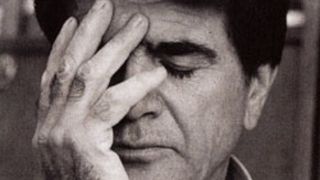 Doliu uriaș. A murit un cântăreț legendar, care s-a opus regimului și a fost INTERZIS 